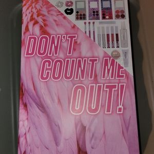 Don't Count me out. Makeup Obsession Set.